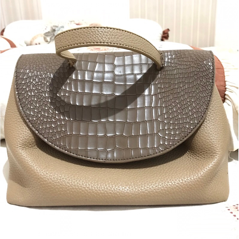 tas local id heylocal