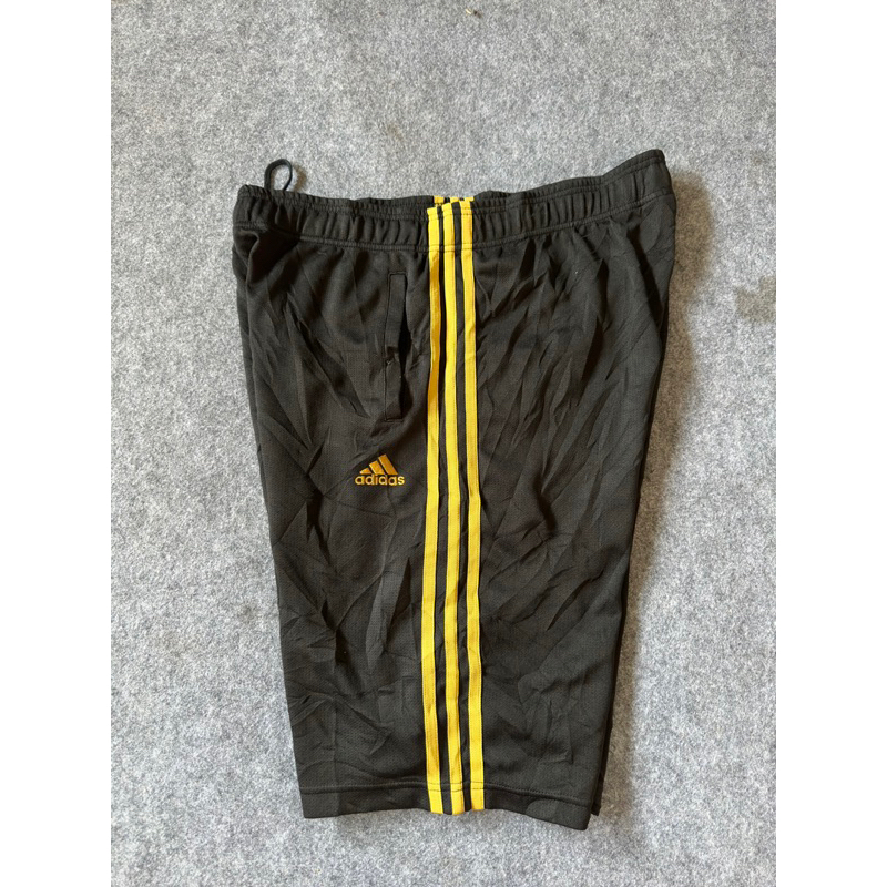CELANA PENDEK ADIDAS SECOND