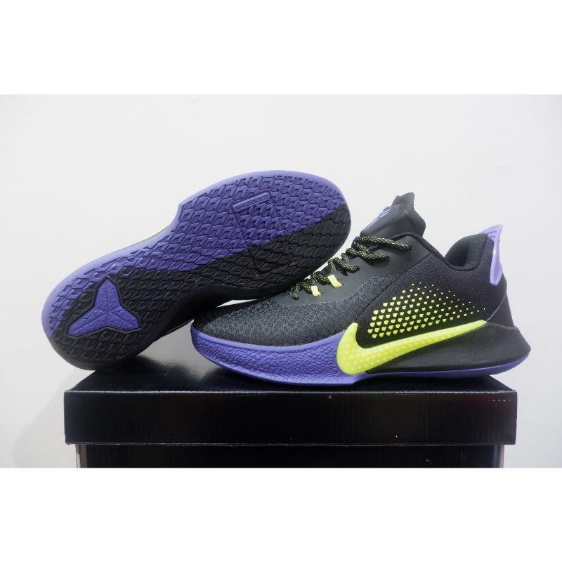 SEPATU BASKET NK KOBE MAMBA FURY LOW BLACK PURPLE