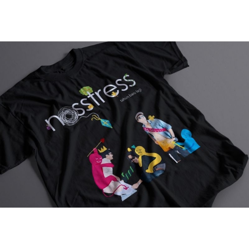 T-Shirt NOSSTRESS | TAHUN BARU LAGI White & black  | Kaos Unisex