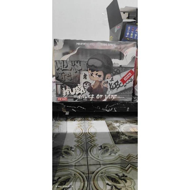 KUBO SPACE 100% AUTHENTIC POPMART