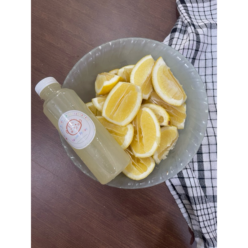 

Minuman Sari Buah Lemon Lemonade (250ml)