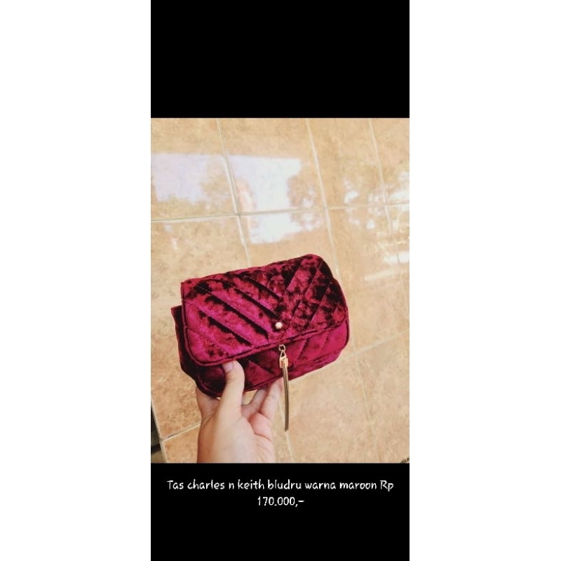 tas charles n keith