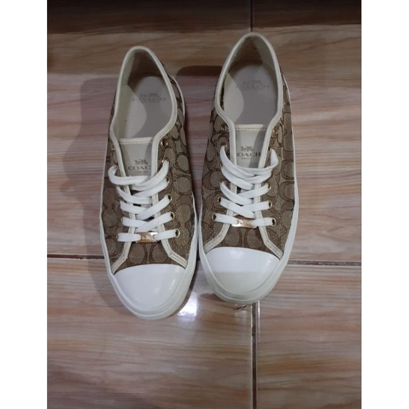 SEPATU COACH 100% ORI - PRELOVED