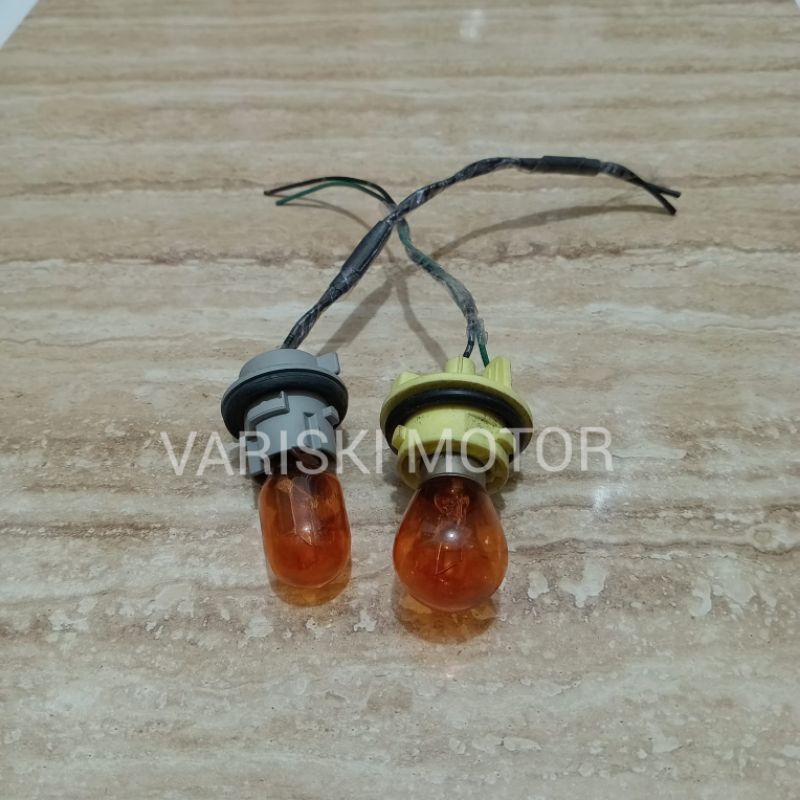 soket lampu sein+bohlam Avanza Agya rush Calya original harga satuan