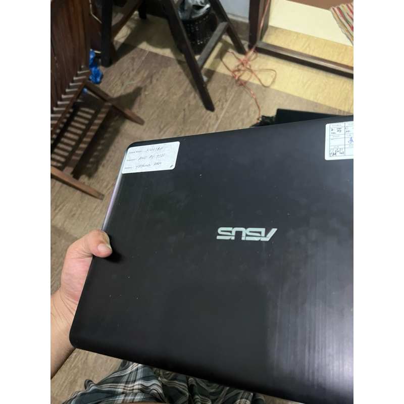 LAPTOP 1 JUTAAN AMD A4-9125 RAM 4GB HDD 1TB