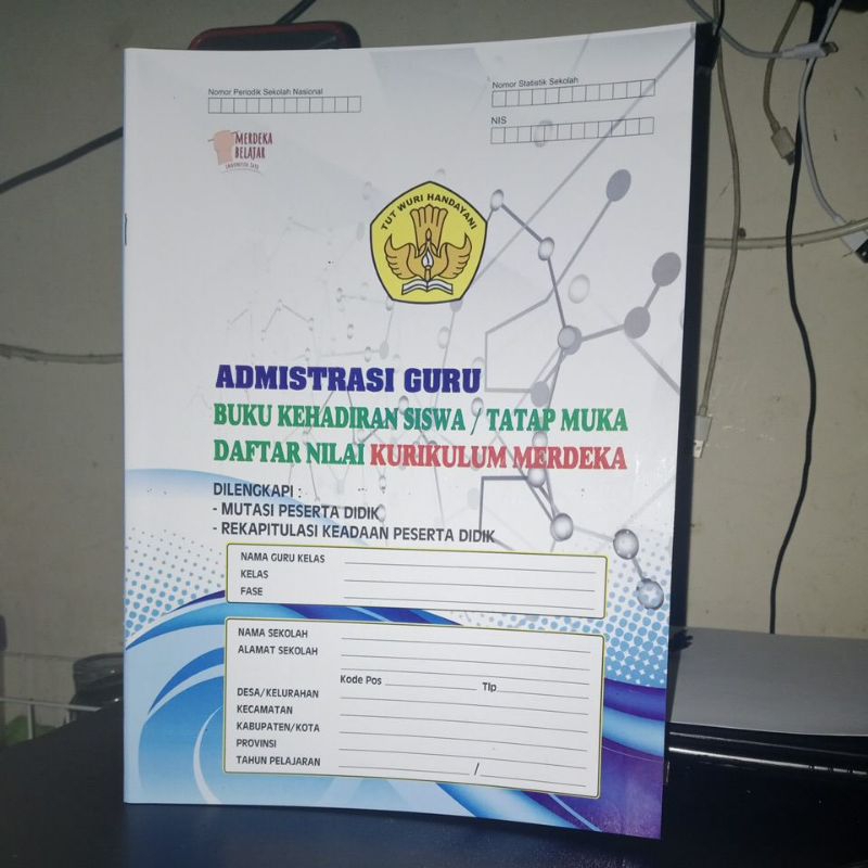 

BUKU ADMINISTRASI GURU TATAP MUKA DAFTAR HADIR DAN DAFTAR NILAI