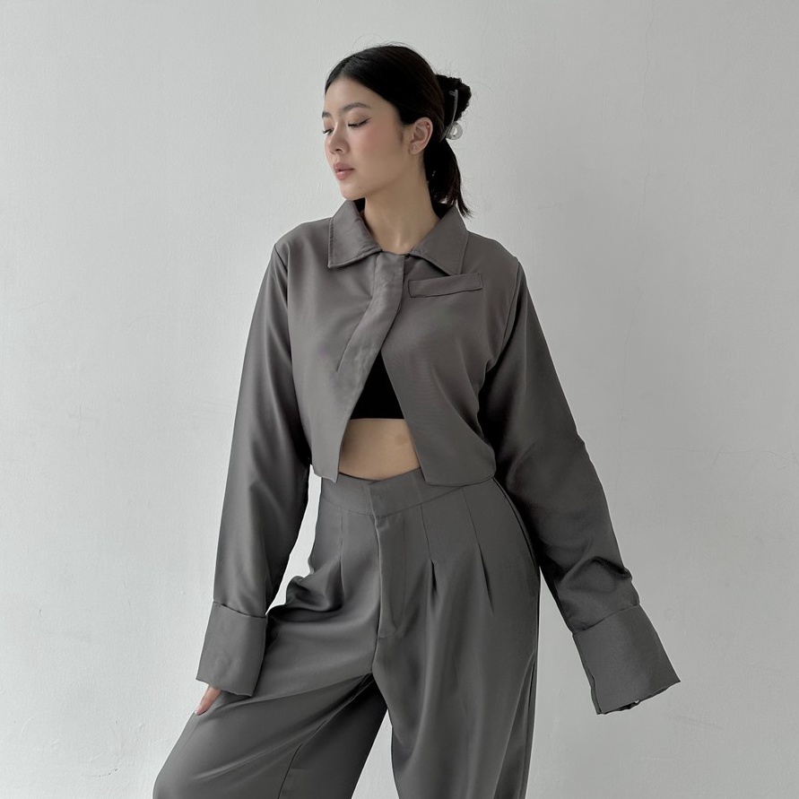 Tawaran KIT BLAZER  Atasan Crop Outer Blazer Wanita Luaran Top Jacket Baju Lengan Tangan Panjang Ves