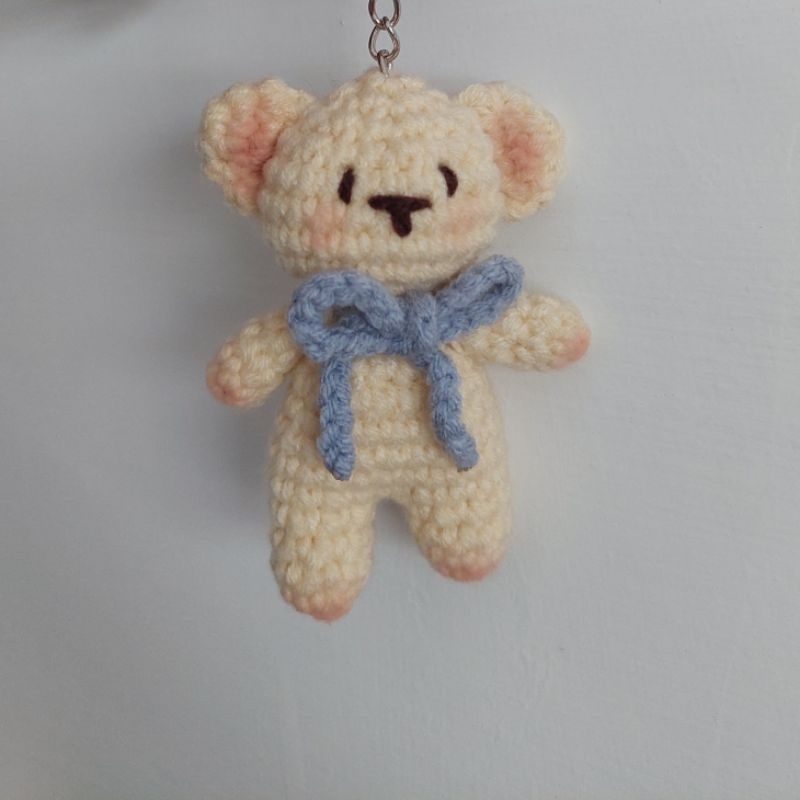 teddy bear keychain (crochet)