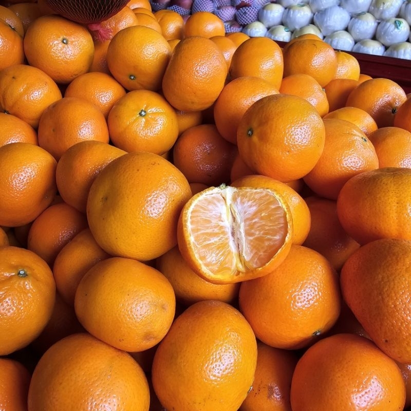 

Jeruk Clemen Gold 1kg (Tanpa Biji)