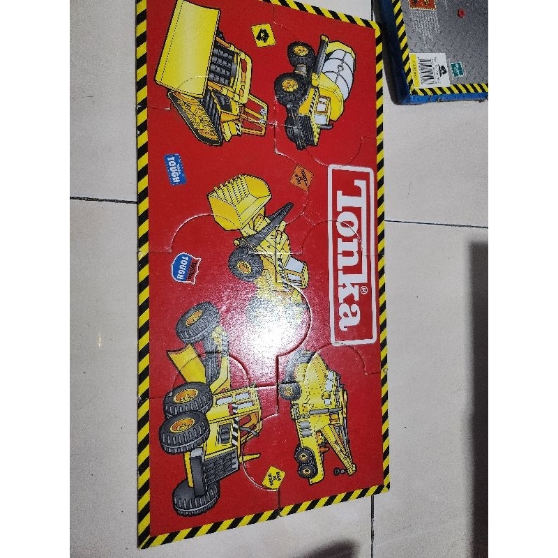 Tonka puzzle book preloved very good condition