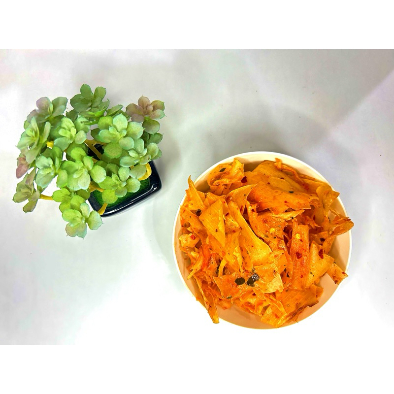 

Keripik Singkong Kriwil Pedas Daun Jeruk