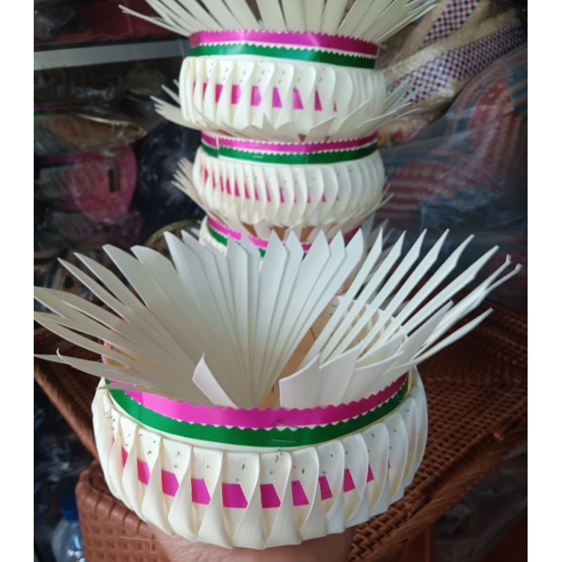 canang iser/sampian gebogan// ukuran 16cm ental//