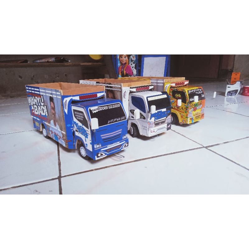 Miniatur Truk Oleng Wahyu Abadi Biru Viral Miniatur Trek