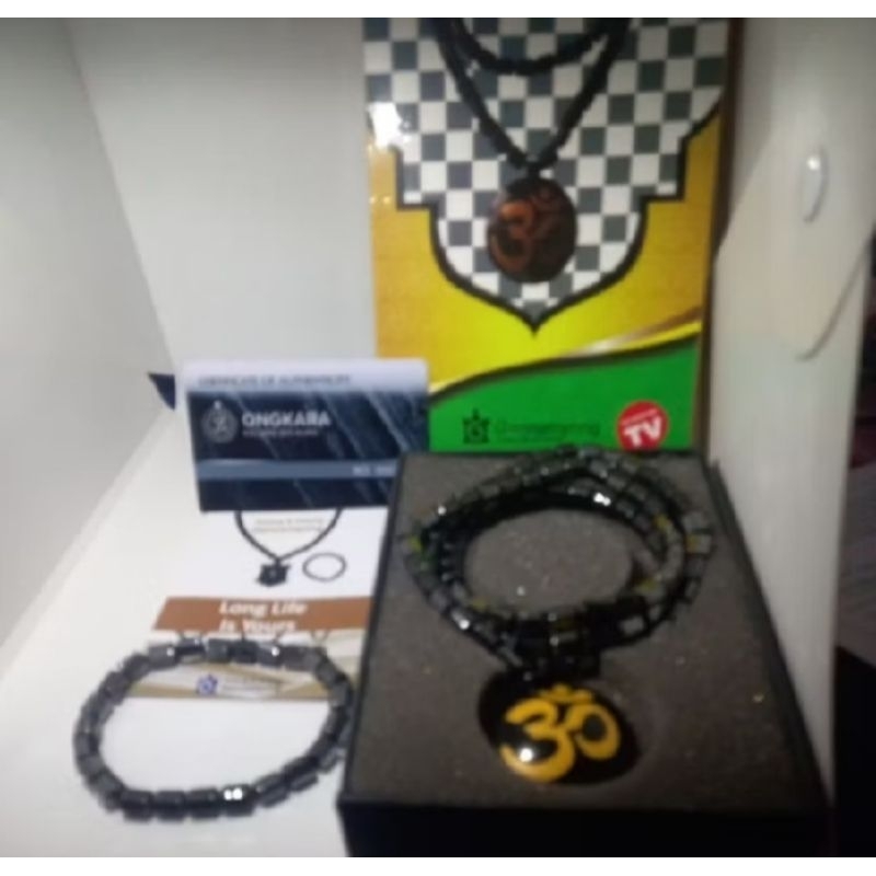 Kalung Magnetik Buddha Om Kara dan Gelang