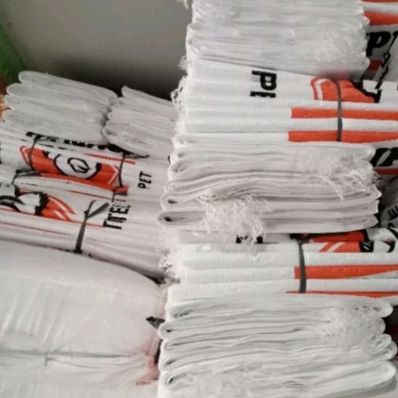 Karung bekas pakan ori 50 kg