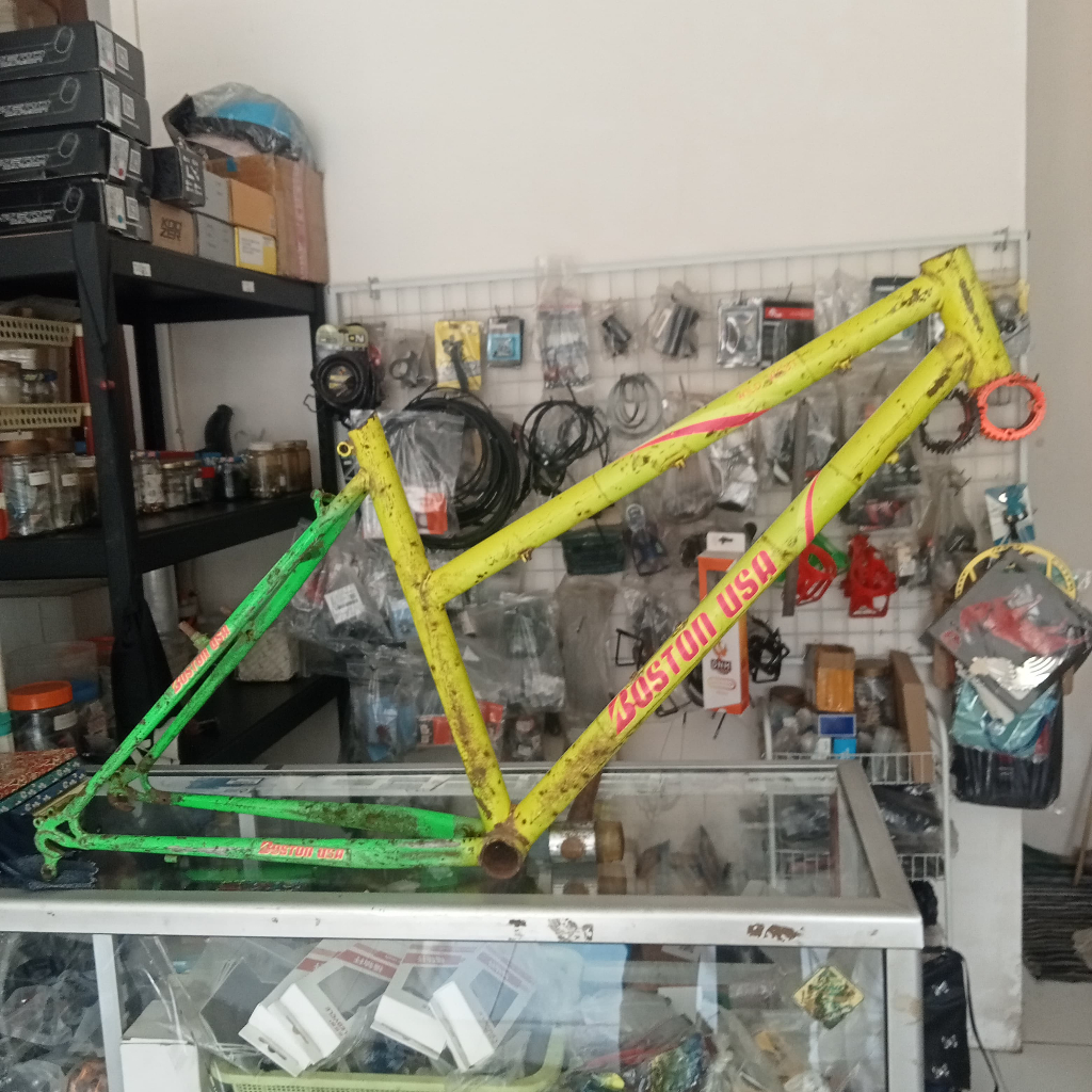 Frame MTB 26" Taiwan Lady Jadul Retro Vintage Besi Hiten buat Touring ala Federal Suzuki Toyo Asahi 