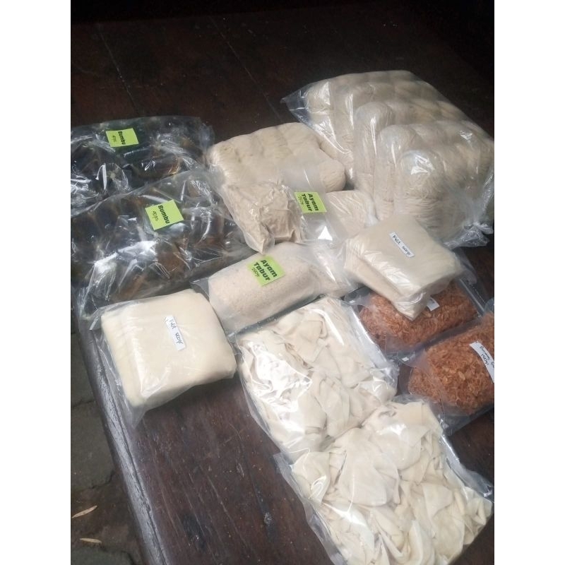 

Paket Usaha Mie dan Bumbu Cair ( untuk 30 porsi ) Soft Opening / Tester / Tes Pasar (Mie dan bumbu saja)