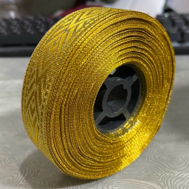 

Pita Renda Bordir India / Pita hardover Yasin