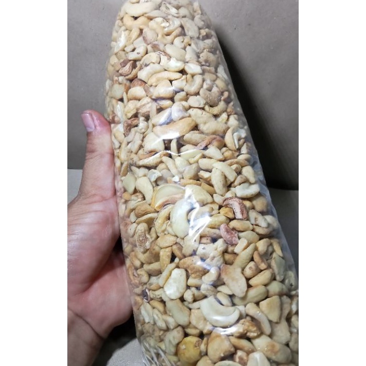 

MURAH BERKULITAS kacang Mede patahan mentah 1 kg