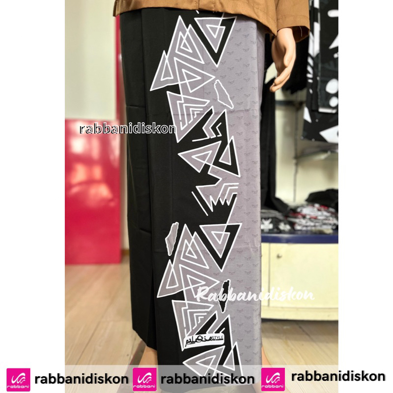 SARUNG RABBANI INTIPA MOTIF HITAM ABU PALESTINE SERIES