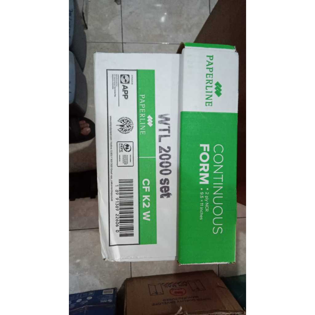 

Continuous Form 2 ply Wartel (Bagi 4 ) 9.1/2 " x 11" l 1000 set Putih dan Merah / 2 ply Bagi 4