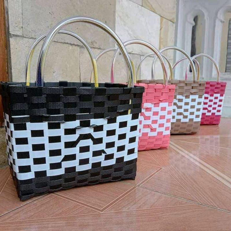 

TAS SOUVENIR MINI /17x10x15 ANYAMAN cantik murah (SIZE S)