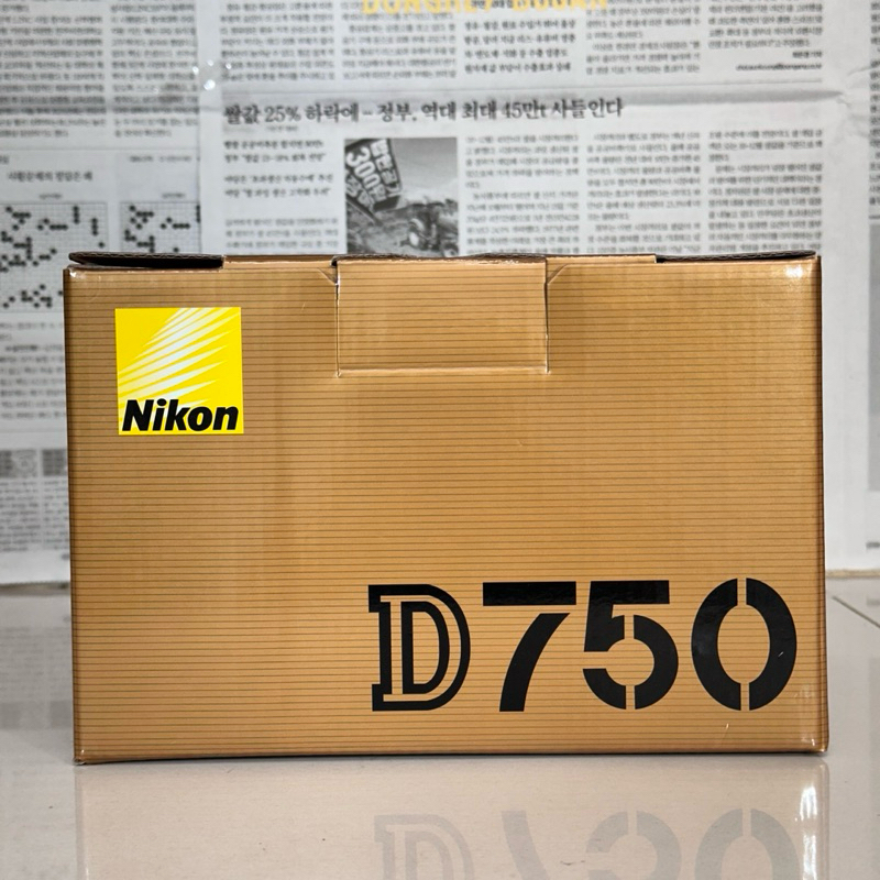 SR - Dus Box Kamera Nikon D750 Baru Belum Pernah Dipakai