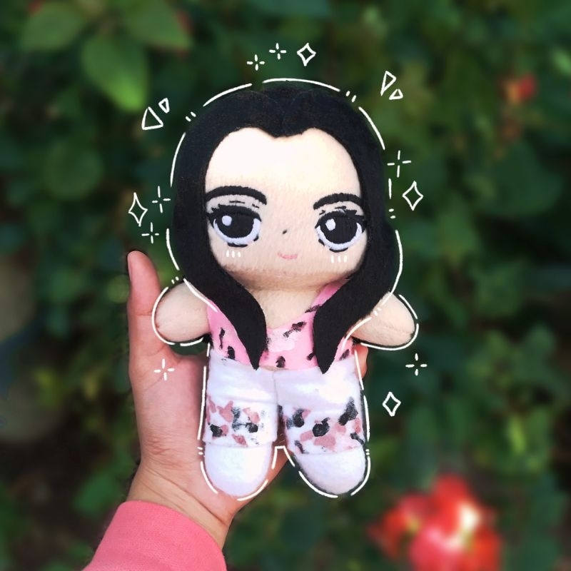 KARINA AESPA PLUSHIE HANDMADE 17 cm Savage Stage Outfit Merchandise KPOP