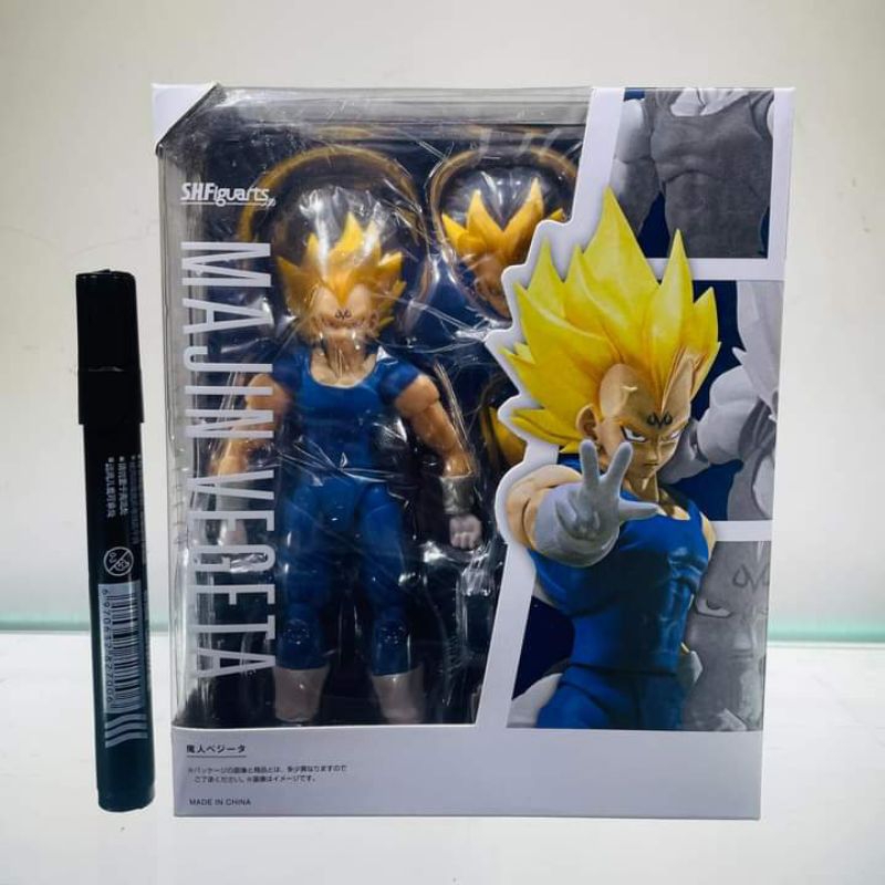 mainan action figureshf trunks dragon ball supertinggi sekitar 6 inchfull artikulasi
bandai recast
d