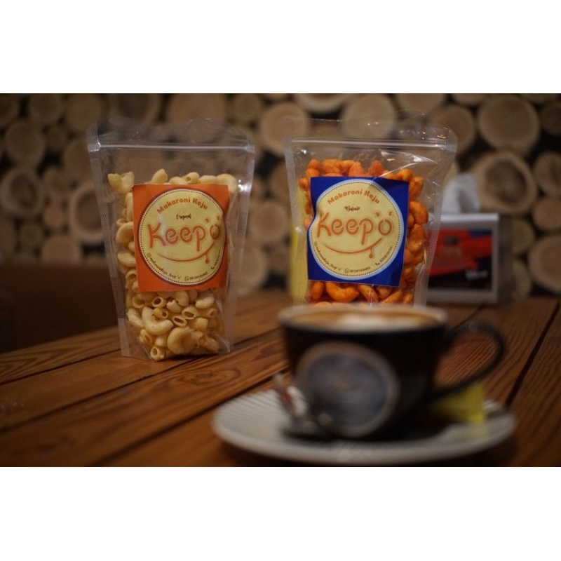 

Makaroni Keju Keepo Paket 4 Pcs 1 kg (Keju Kraft Cheddar)