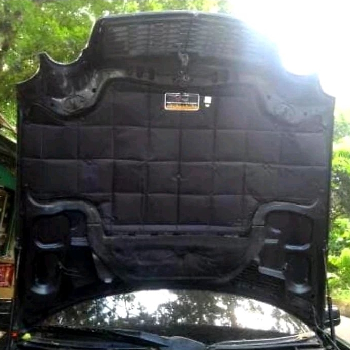 Mercy W210 Peredam Ekslusive kap Mesin Mobil