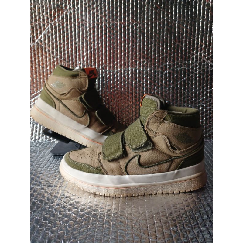 AJ1 H1gh Double Strap Olive size 39 insole 25cm