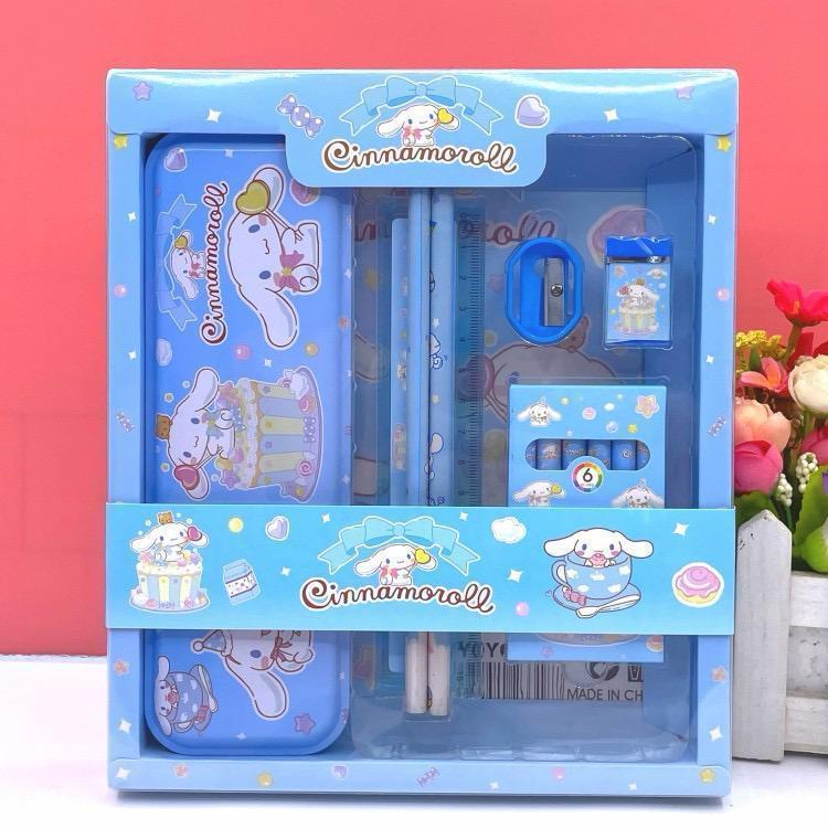 

Ay00! STATIONERY SET KRACKTER DISNEY YOYO SANRIO KUROMI 8015