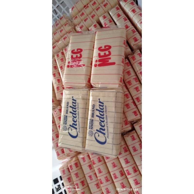 

KEJU MEG CHEDDAR SERBAGUNA TANPA BOX 160GR (DAPAT 6PCS RANDOM)
