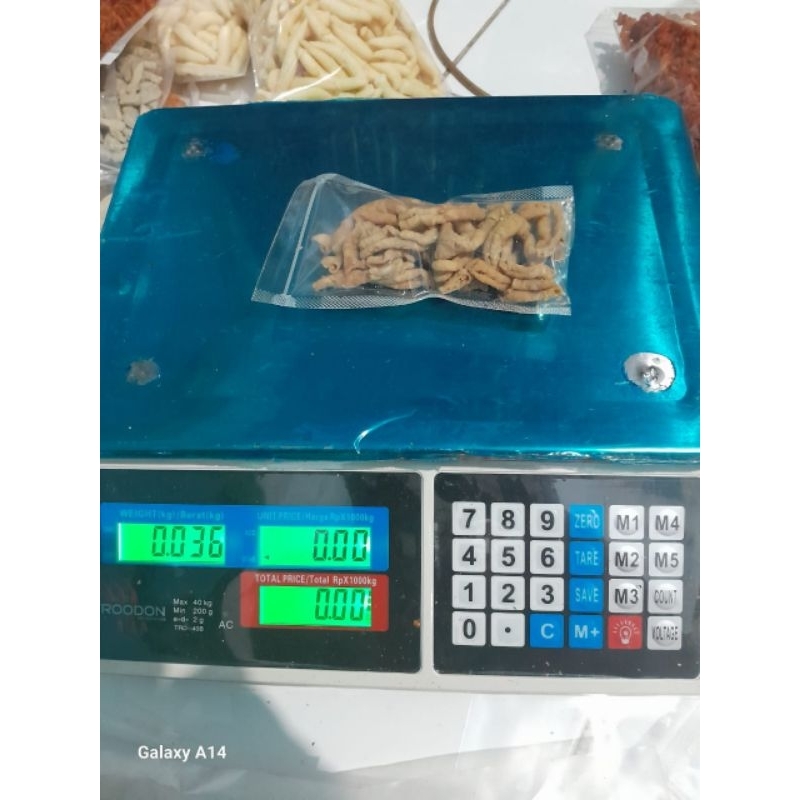 

KRIPSUS EMPUK BERAT 35GR