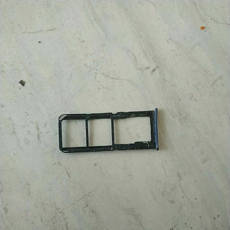 simtray bekas Realme c17