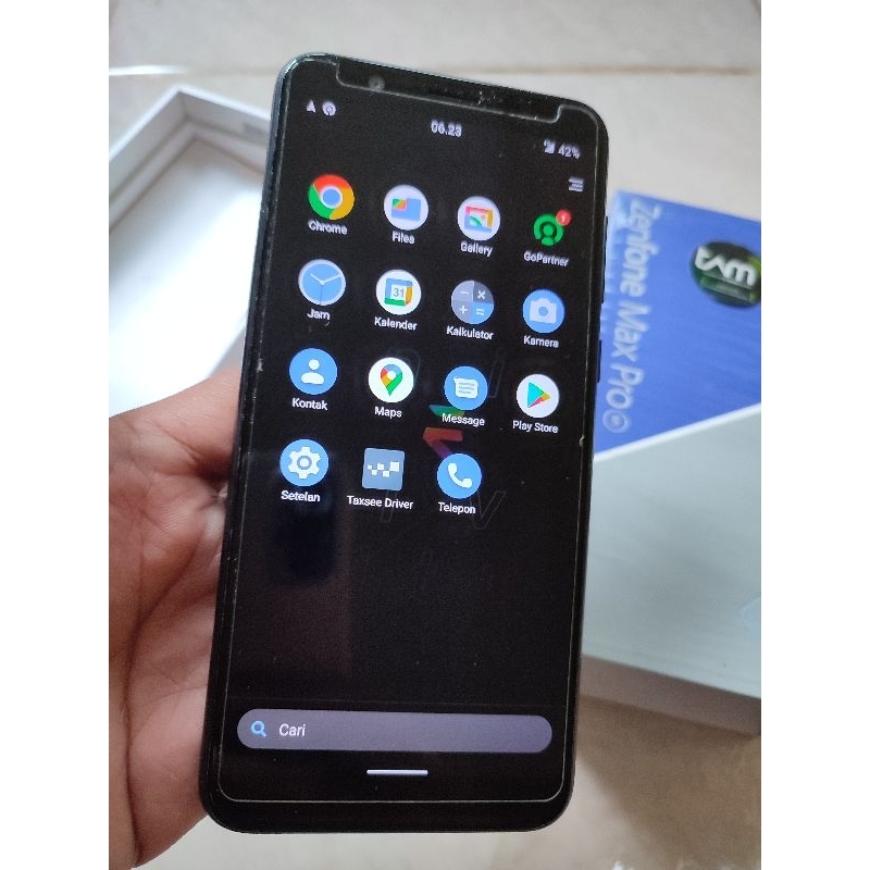 Asus Zenfone Max Pro M1