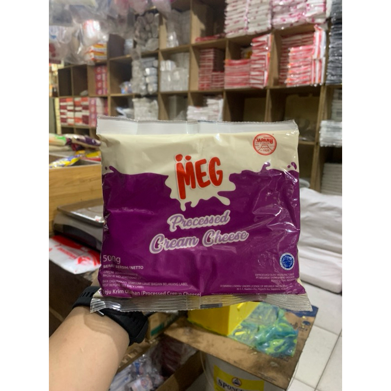 

MEG Processed Cream Cheese 500 gram Halal