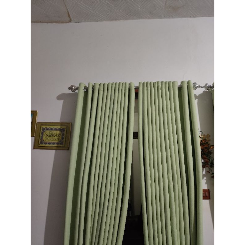Gorden minimalis warna hijau sage bahan blackout 100% tidak tembus cahaya