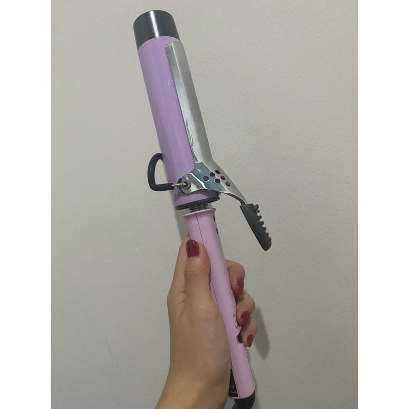 VODANA GLAM WAVE CURLING IRON PURPLE 36 MM PRELOVED- LIKE NEW