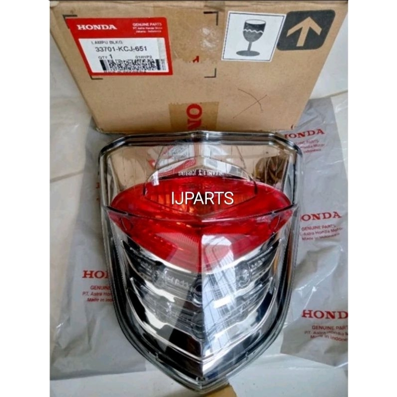 STOPLAMP LAMPU BELAKANG TIGER REVO PECE 33701 KCJ 651 LAMPU STOP BELAKANG TIGER REVO PECE TIGER REVO