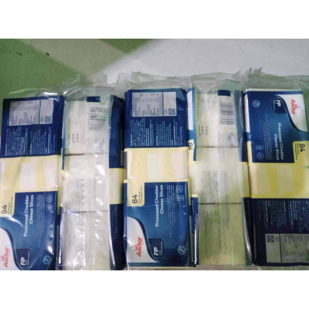 

Anchor white cheddar chesse / burger slice / keju putih anchor / keju murah / 84 slices