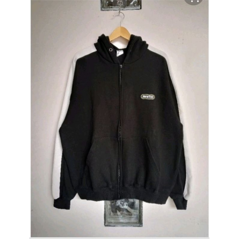 hoodie zipper track top acover hitam putih