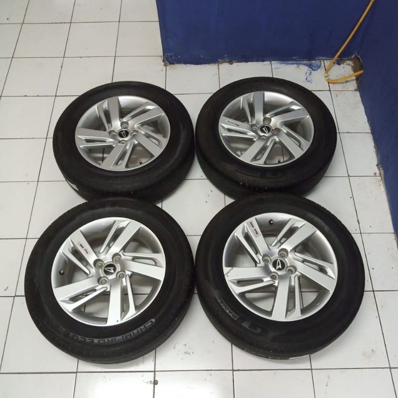 VELG MOBIL SEKEN OEM ROCKY R16 BAUT 4X100/114,3 UNTUK RAIZE
