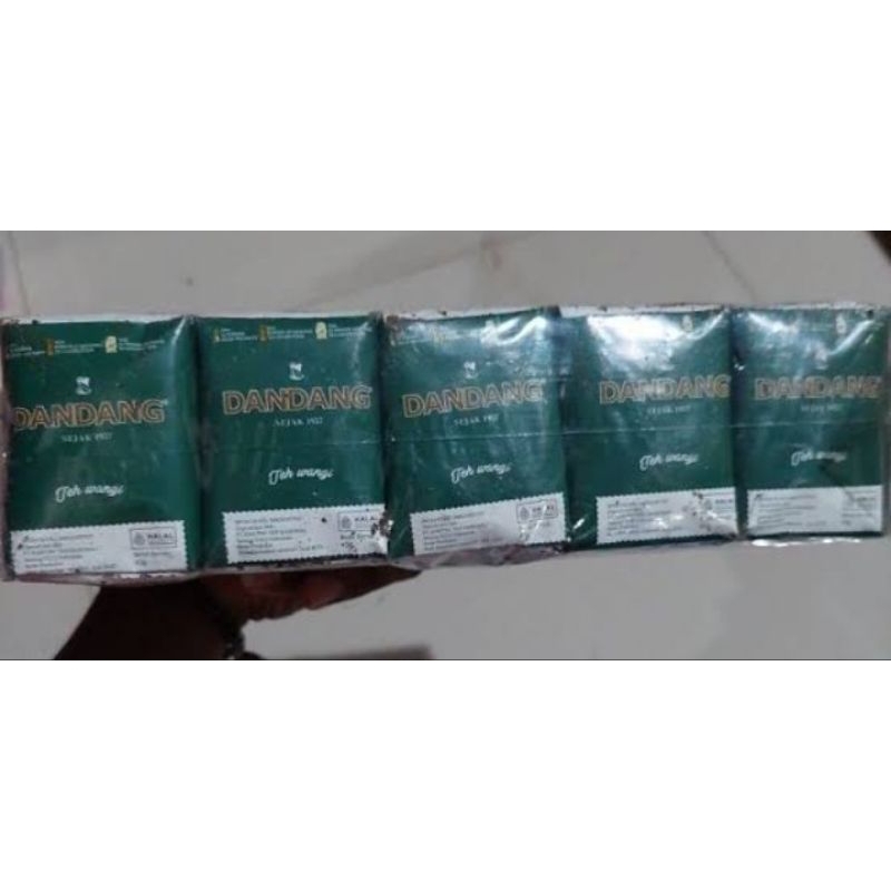 

TEH DANDANG HITAM SELECTION (1 SLOP ISI 10)