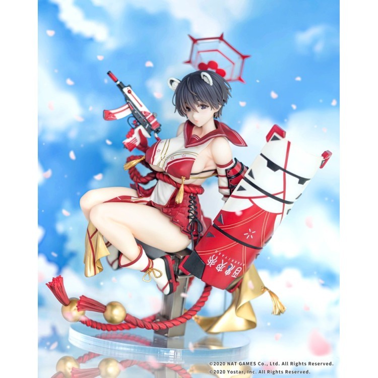 PVC 1/7 Scale Figure Kasuga Tsubaki - Blue Archive