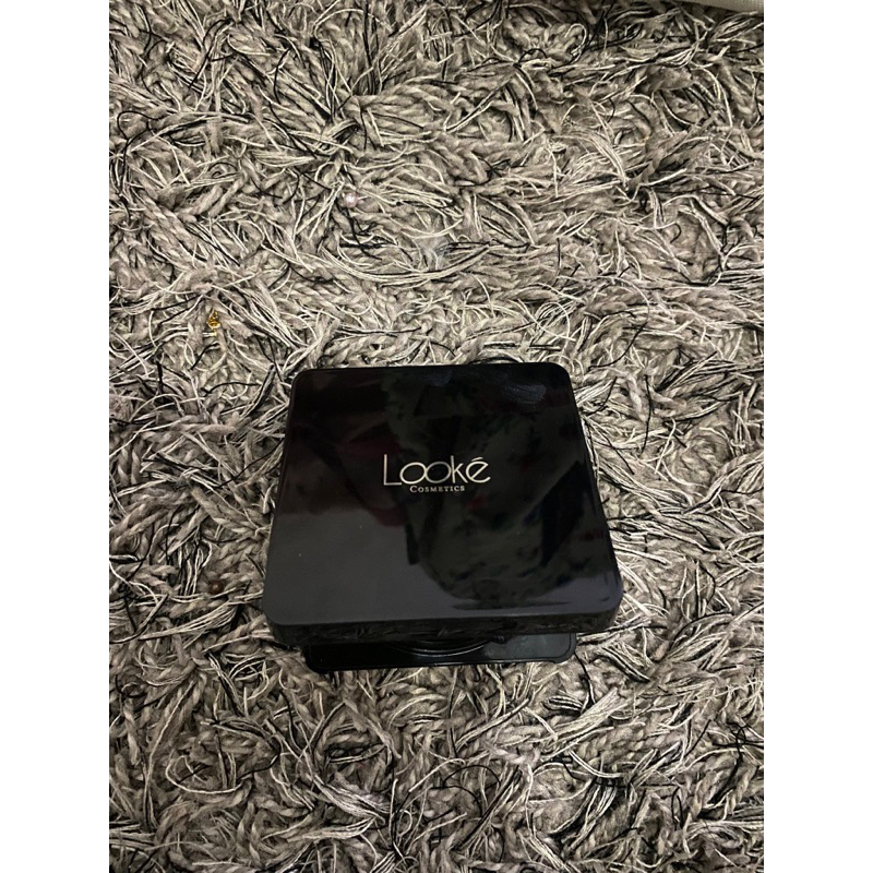 Cushion Looke preloved