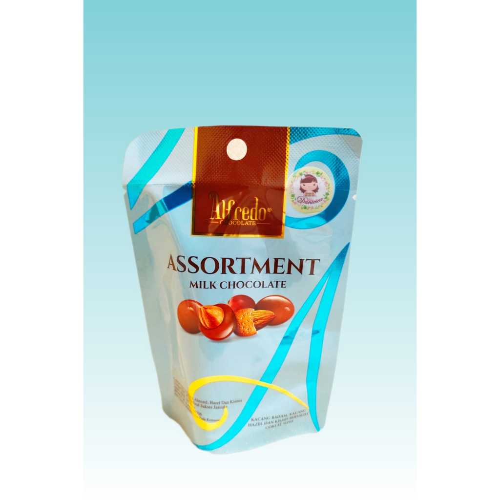 

.Coklat Import I Alfredo Assortment Milk Chocolate Coklat Susu Isi Kacang Almond , Hazelnut Dan Kismis 30gr ( scp )