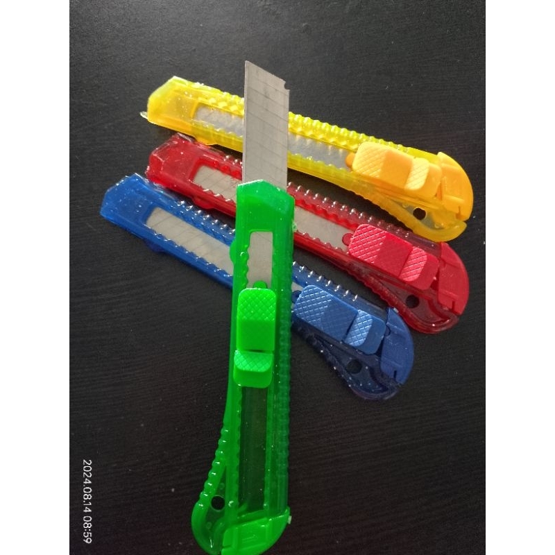 

Cutter Besar Murah Knife Cutter